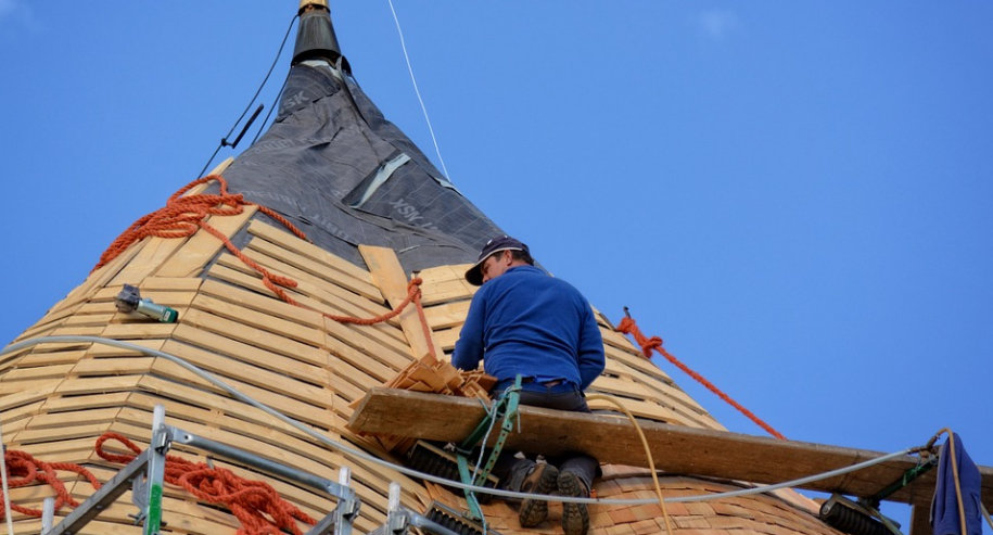 roofer